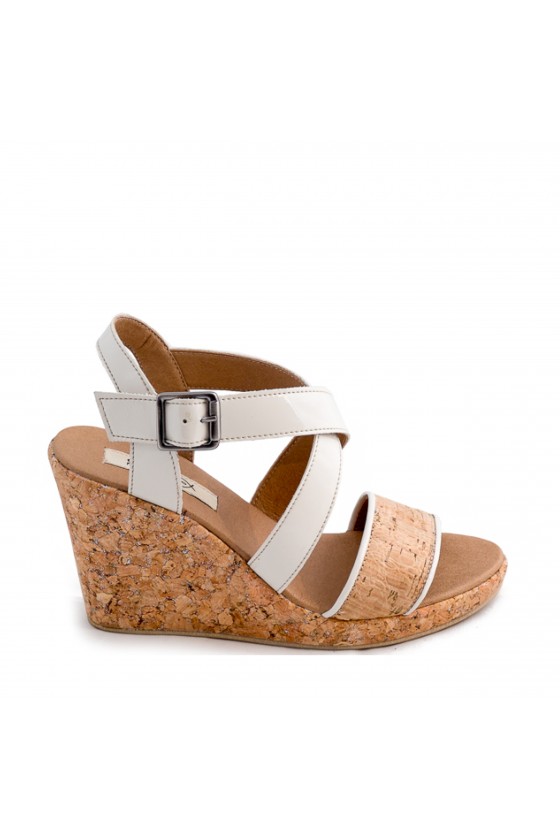Cleo_Cork